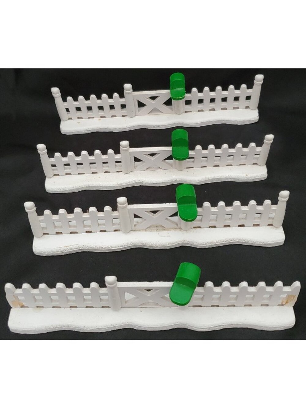 Christmas Valley WOODEN PICKET FENCE w/ Green Mailbox 4 pieces Village accessory